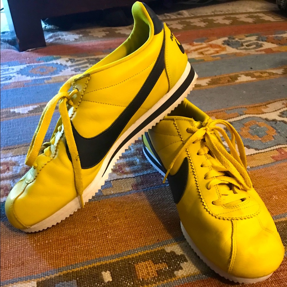 Rare Yellow Bike Cortez sz 12
